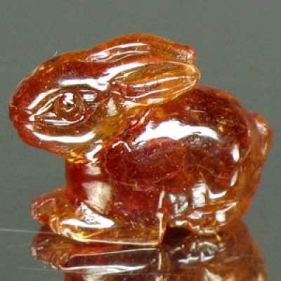 KG-023 Hand Carved genuine Natural Spessartite Garnet in Rabbit bunny animals Shape Statue